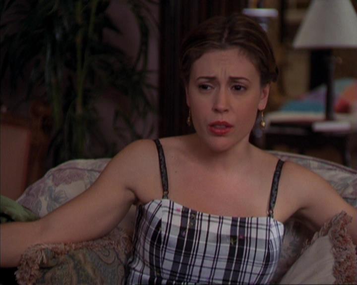 Charmed-Online-dot-319TheDemonWhoCameInFromTheCold1448.jpg