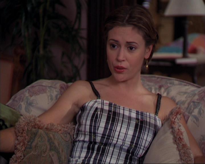 Charmed-Online-dot-319TheDemonWhoCameInFromTheCold1493.jpg