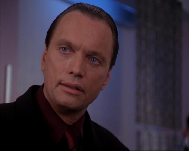 Charmed-Online-dot-319TheDemonWhoCameInFromTheCold1701.jpg