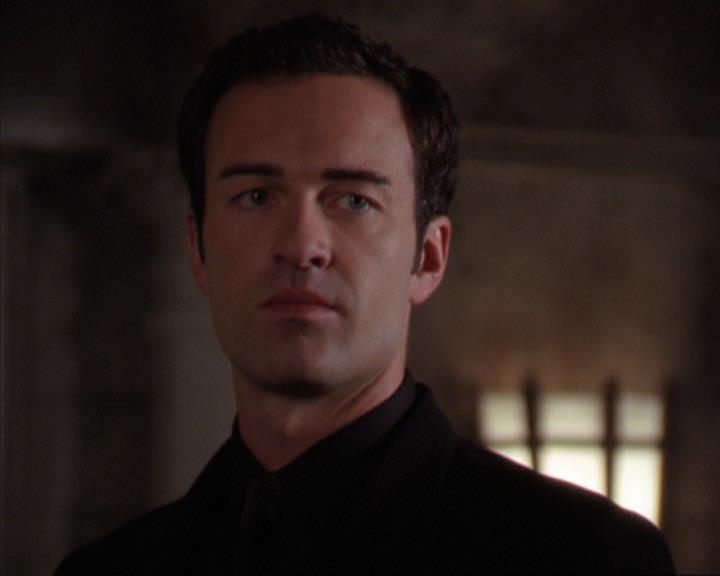 Charmed-Online-dot-319TheDemonWhoCameInFromTheCold1759.jpg