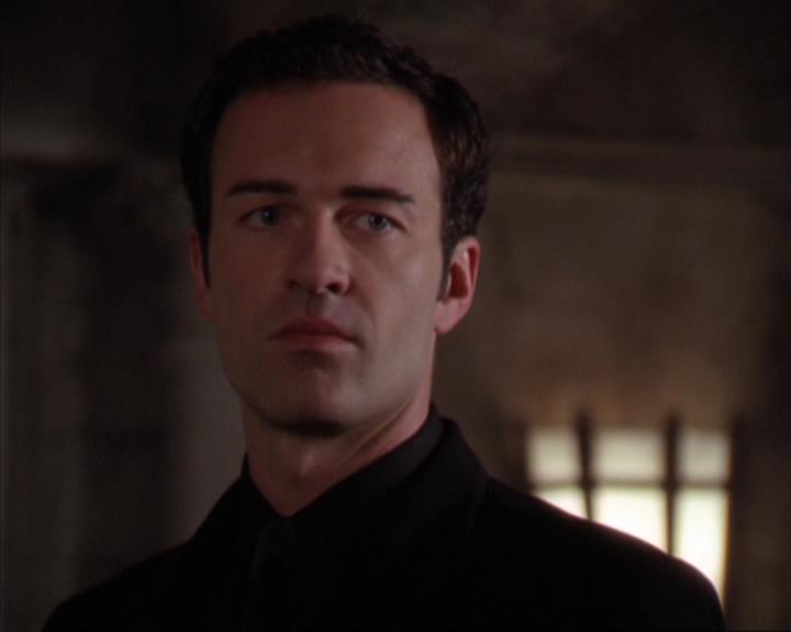 Charmed-Online-dot-319TheDemonWhoCameInFromTheCold1776.jpg