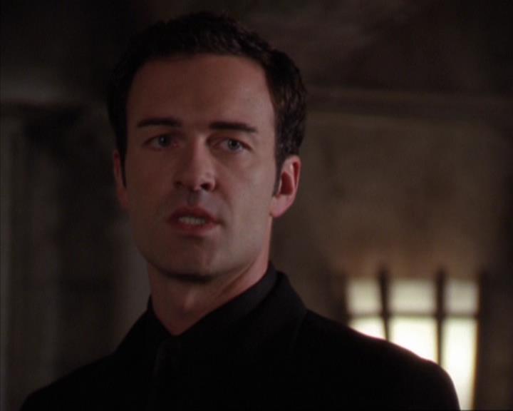 Charmed-Online-dot-319TheDemonWhoCameInFromTheCold1787.jpg