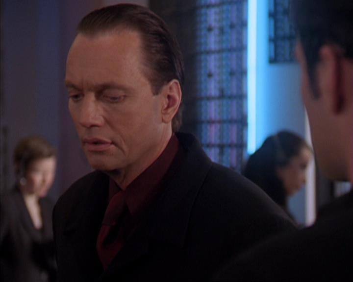 Charmed-Online-dot-319TheDemonWhoCameInFromTheCold1995.jpg