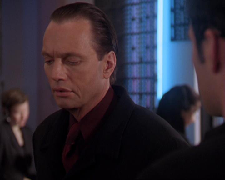 Charmed-Online-dot-319TheDemonWhoCameInFromTheCold1996.jpg