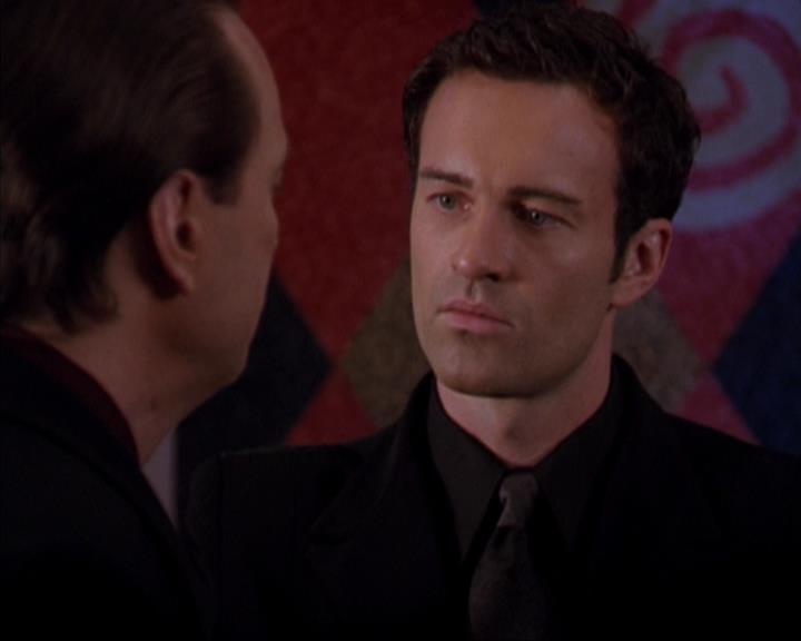 Charmed-Online-dot-319TheDemonWhoCameInFromTheCold2020.jpg