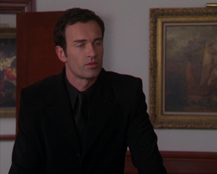 Charmed-Online-dot-319TheDemonWhoCameInFromTheCold2104.jpg