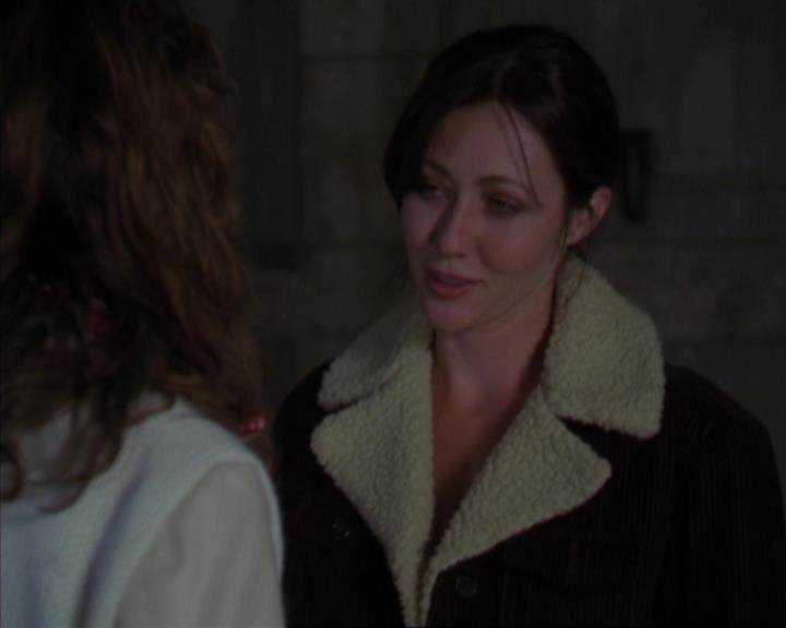 Charmed-Online-dot-320ExitStrategy0062.jpg