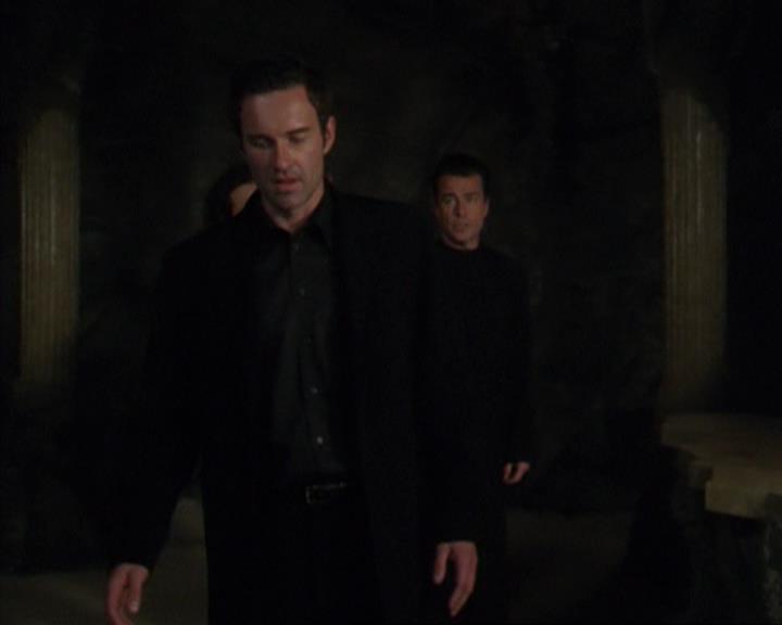 Charmed-Online-dot-320ExitStrategy0370.jpg