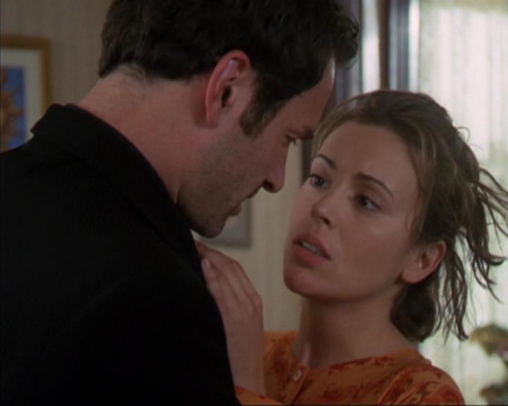 Charmed-Online-dot-320ExitStrategy0491.jpg