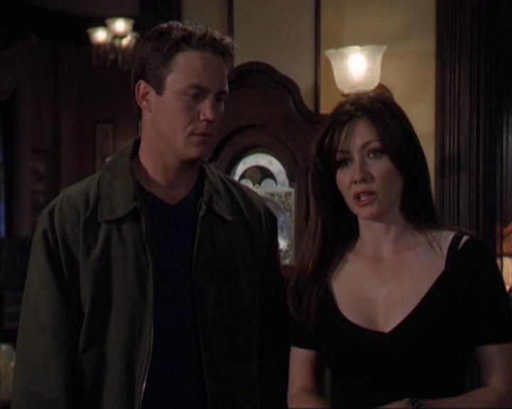 Charmed-Online-dot-320ExitStrategy1040.jpg