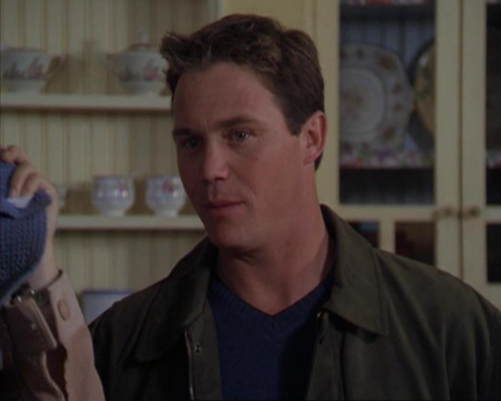 Charmed-Online-dot-320ExitStrategy1068.jpg