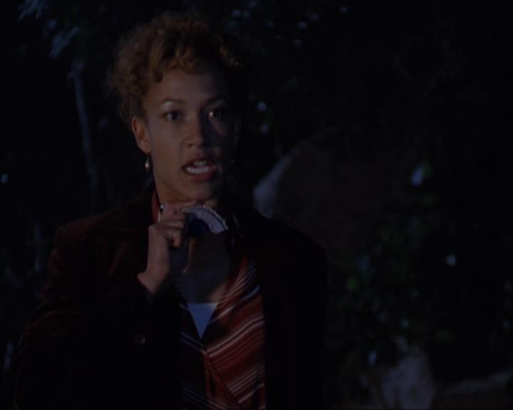 Charmed-Online-dot-320ExitStrategy1270.jpg