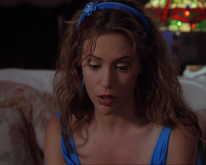 Charmed-Online-dot-320ExitStrategy1387.jpg