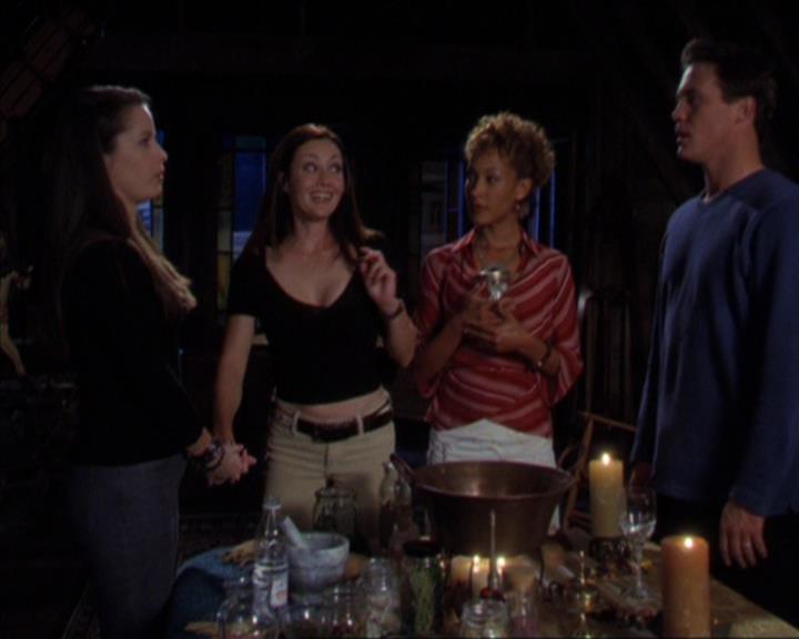 Charmed-Online-dot-320ExitStrategy1685.jpg