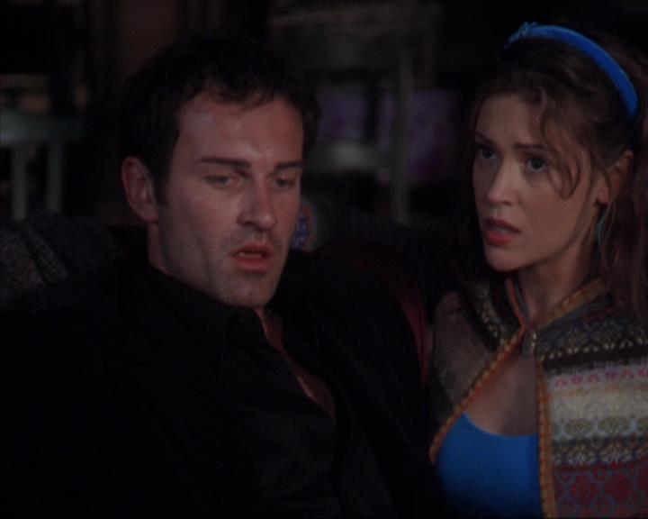 Charmed-Online-dot-320ExitStrategy1736.jpg