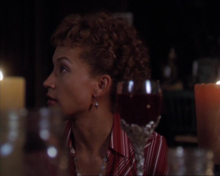 Charmed-Online-dot-320ExitStrategy1824.jpg