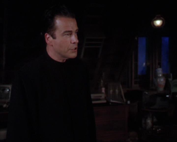 Charmed-Online-dot-320ExitStrategy1870.jpg