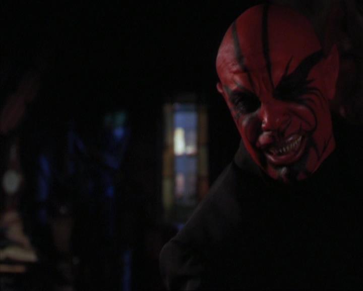 Charmed-Online-dot-320ExitStrategy1918.jpg Charmed-Online-dot-320ExitStrategy1918.jpg