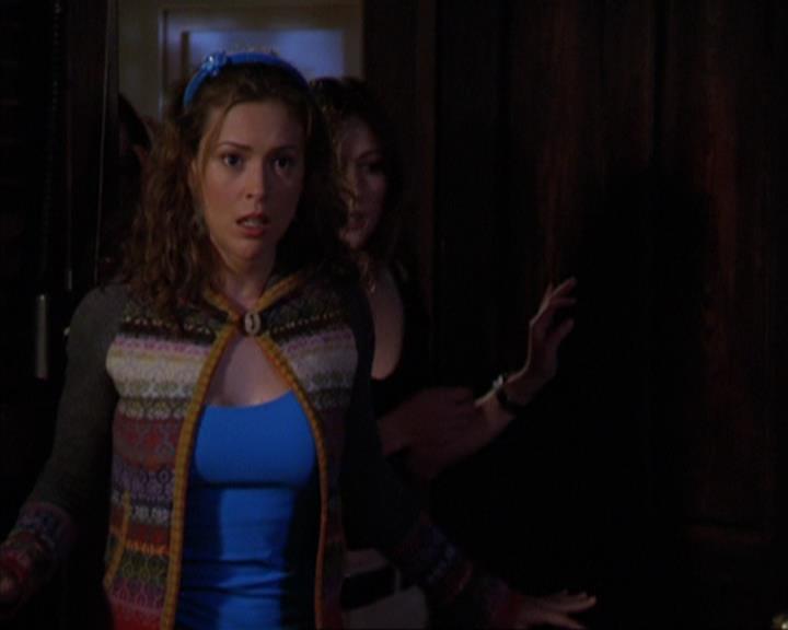 Charmed-Online-dot-320ExitStrategy1926.jpg Charmed-Online-dot-320ExitStrategy1926.jpg