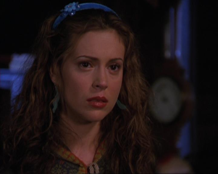 Charmed-Online-dot-320ExitStrategy2067.jpg