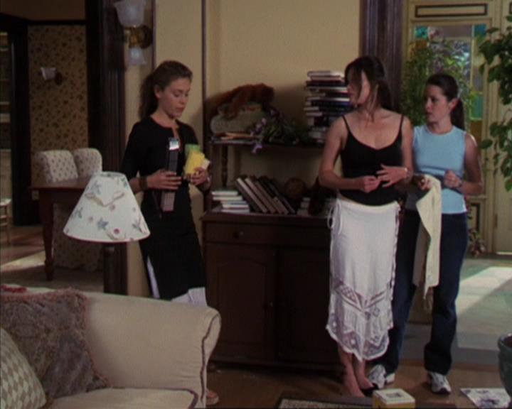Charmed-Online-dot-320ExitStrategy2123.jpg