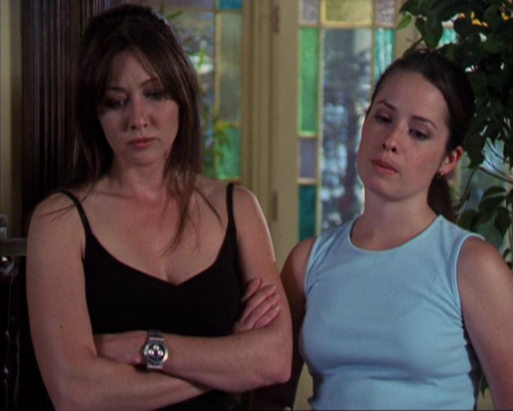 Charmed-Online-dot-320ExitStrategy2138.jpg