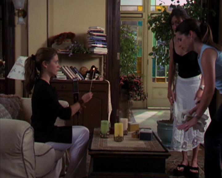 Charmed-Online-dot-320ExitStrategy2151.jpg
