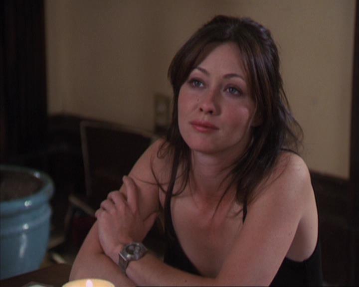 Charmed-Online-dot-320ExitStrategy2223.jpg Charmed-Online-dot-320ExitStrategy2223.jpg