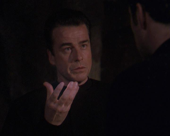 Charmed-Online-dot-320ExitStrategy2243.jpg
