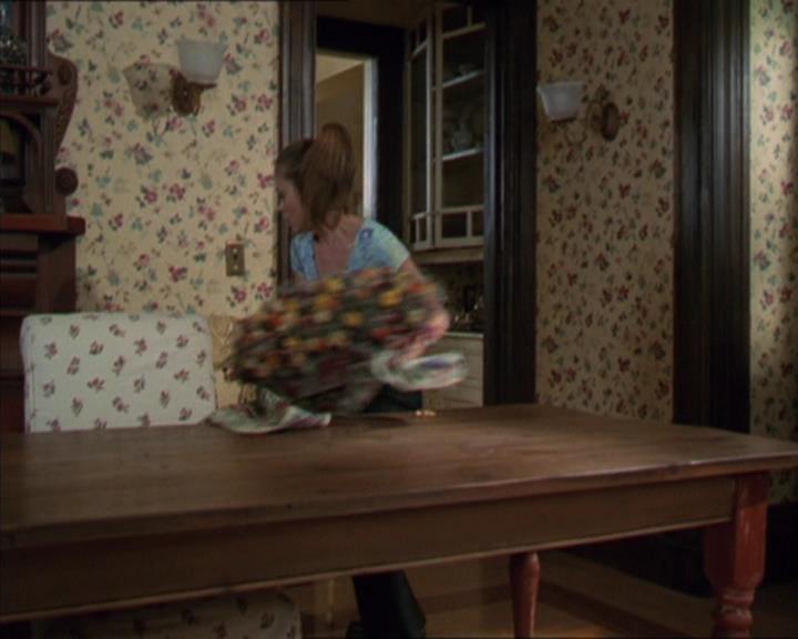 Charmed-Online-dot-320LookWhosBarking0385.jpg Charmed-Online-dot-320LookWhosBarking0385.jpg