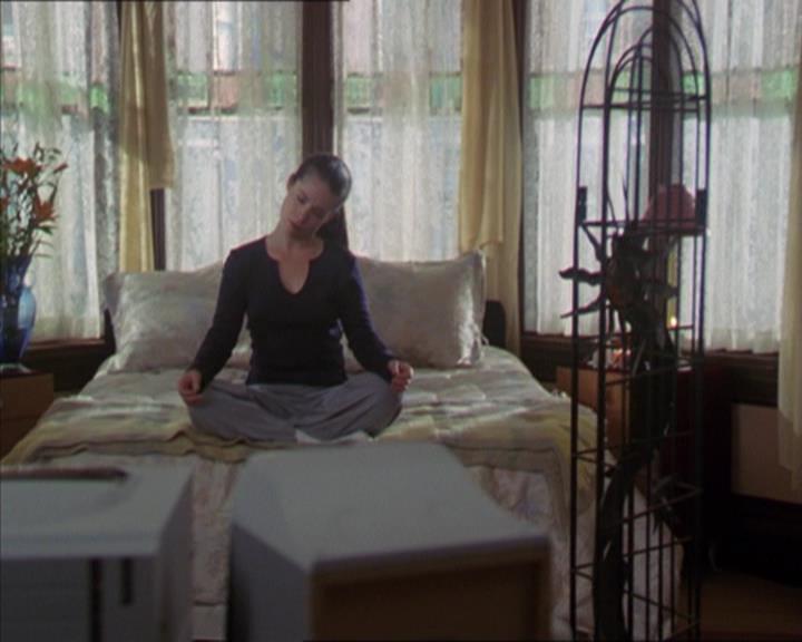 Charmed-Online-dot-320LookWhosBarking0522.jpg