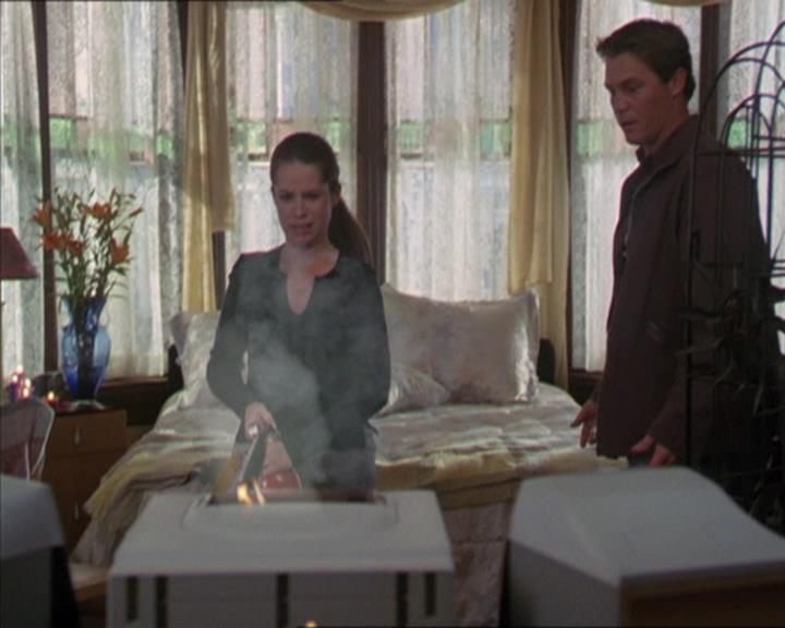 Charmed-Online-dot-320LookWhosBarking0534.jpg