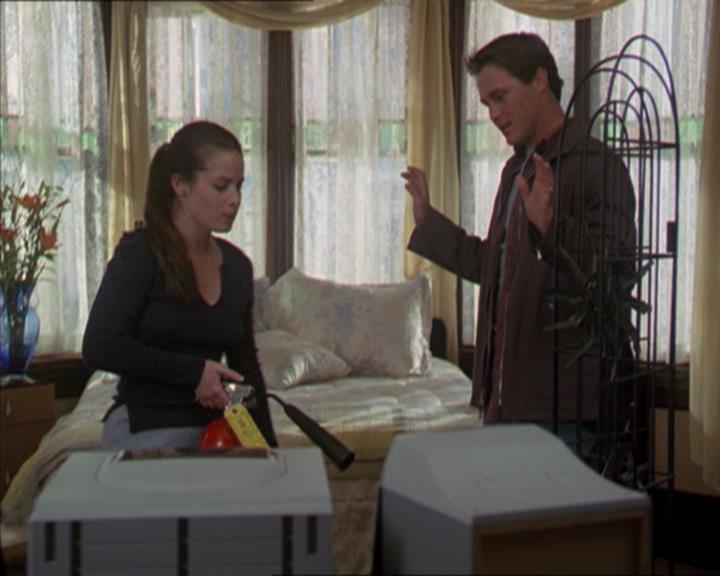 Charmed-Online-dot-320LookWhosBarking0539.jpg