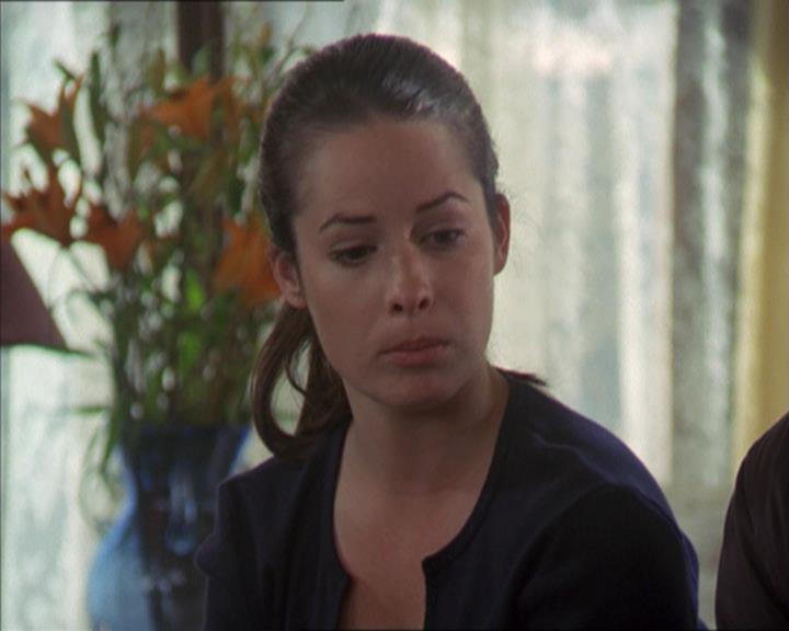 Charmed-Online-dot-320LookWhosBarking0580.jpg