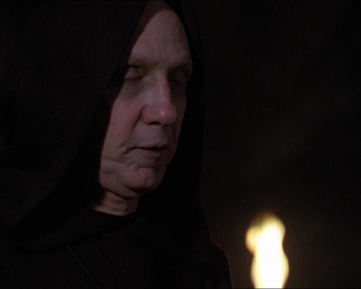 Charmed-Online-dot-320LookWhosBarking0712.jpg Charmed-Online-dot-320LookWhosBarking0712.jpg