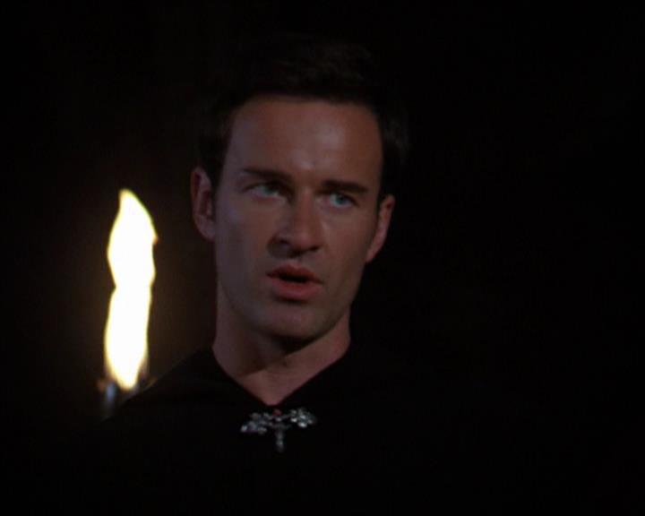 Charmed-Online-dot-320LookWhosBarking0722.jpg Charmed-Online-dot-320LookWhosBarking0722.jpg