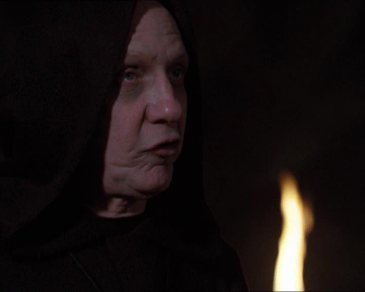 Charmed-Online-dot-320LookWhosBarking0738.jpg
