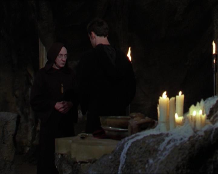 Charmed-Online-dot-320LookWhosBarking0758.jpg Charmed-Online-dot-320LookWhosBarking0758.jpg