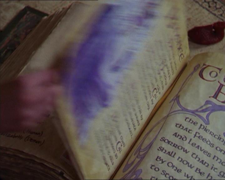 Charmed-Online-dot-320LookWhosBarking0795.jpg Charmed-Online-dot-320LookWhosBarking0795.jpg