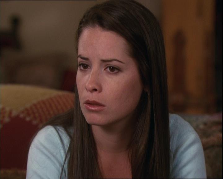 Charmed-Online-dot-320LookWhosBarking0859.jpg Charmed-Online-dot-320LookWhosBarking0859.jpg