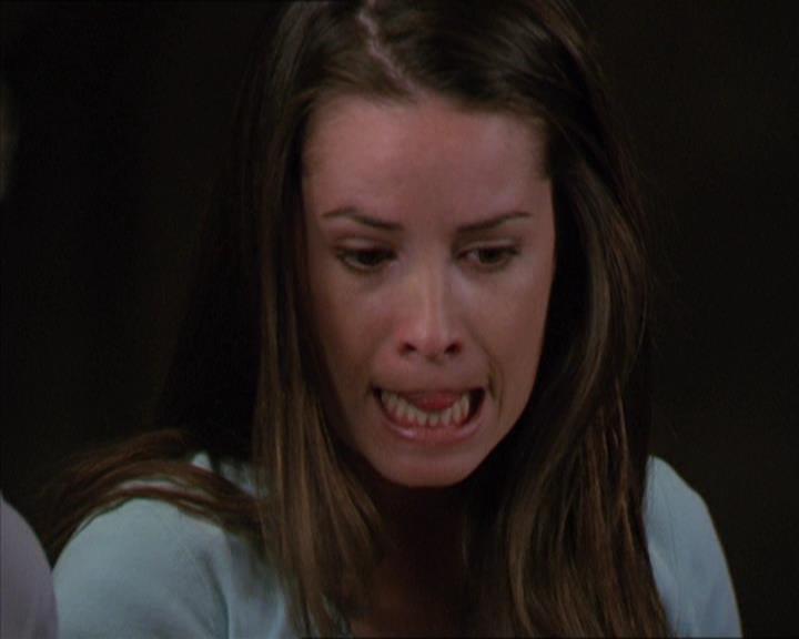 Charmed-Online-dot-320LookWhosBarking0901.jpg Charmed-Online-dot-320LookWhosBarking0901.jpg