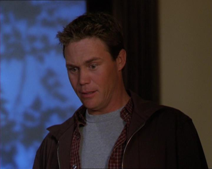 Charmed-Online-dot-320LookWhosBarking1050.jpg Charmed-Online-dot-320LookWhosBarking1050.jpg