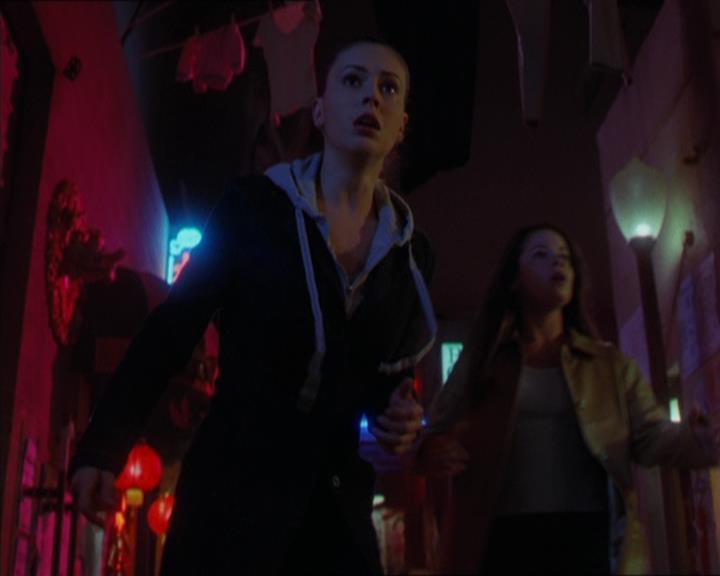 Charmed-Online-dot-320LookWhosBarking1158.jpg Charmed-Online-dot-320LookWhosBarking1158.jpg