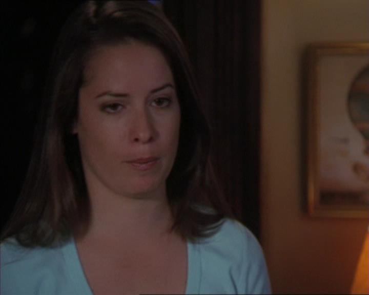 Charmed-Online-dot-320LookWhosBarking1373.jpg Charmed-Online-dot-320LookWhosBarking1373.jpg