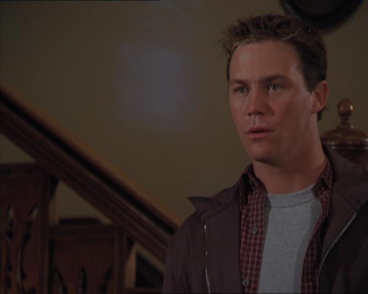 Charmed-Online-dot-320LookWhosBarking1375.jpg Charmed-Online-dot-320LookWhosBarking1375.jpg