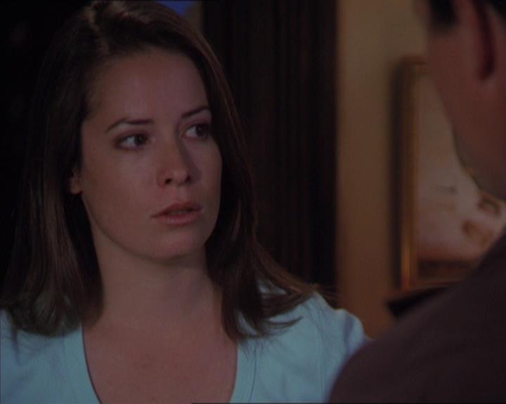 Charmed-Online-dot-320LookWhosBarking1382.jpg Charmed-Online-dot-320LookWhosBarking1382.jpg