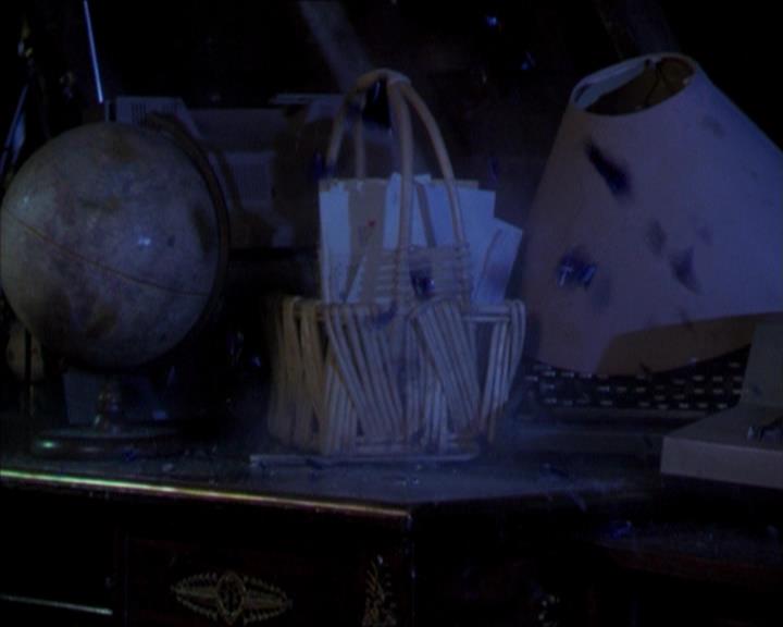 Charmed-Online-dot-320LookWhosBarking1410.jpg Charmed-Online-dot-320LookWhosBarking1410.jpg