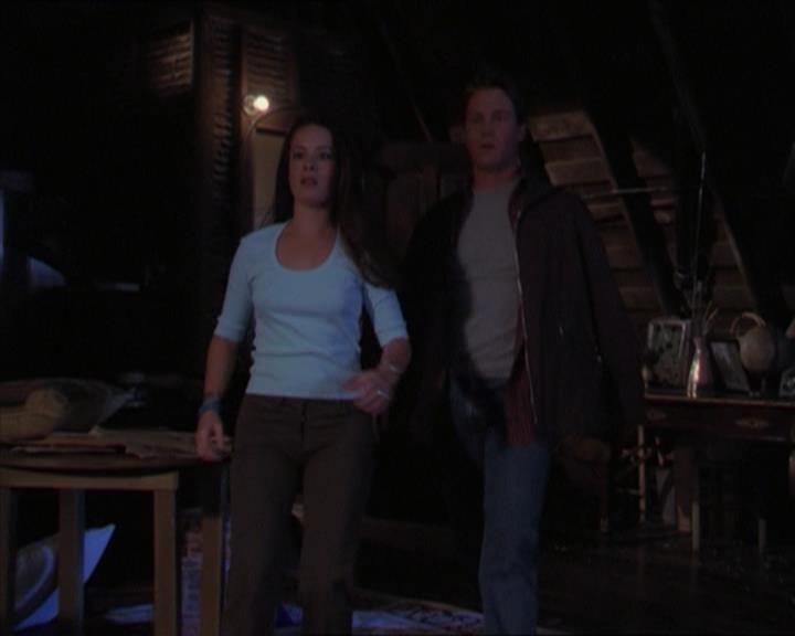 Charmed-Online-dot-320LookWhosBarking1434.jpg Charmed-Online-dot-320LookWhosBarking1434.jpg