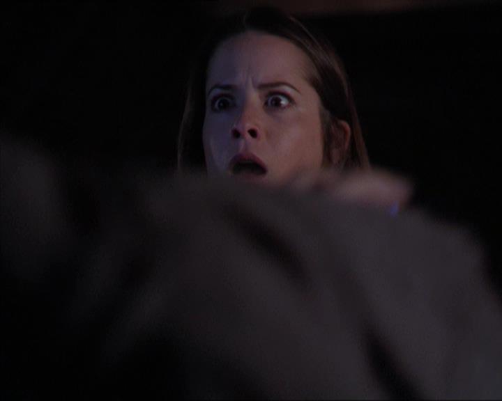 Charmed-Online-dot-320LookWhosBarking1464.jpg Charmed-Online-dot-320LookWhosBarking1464.jpg