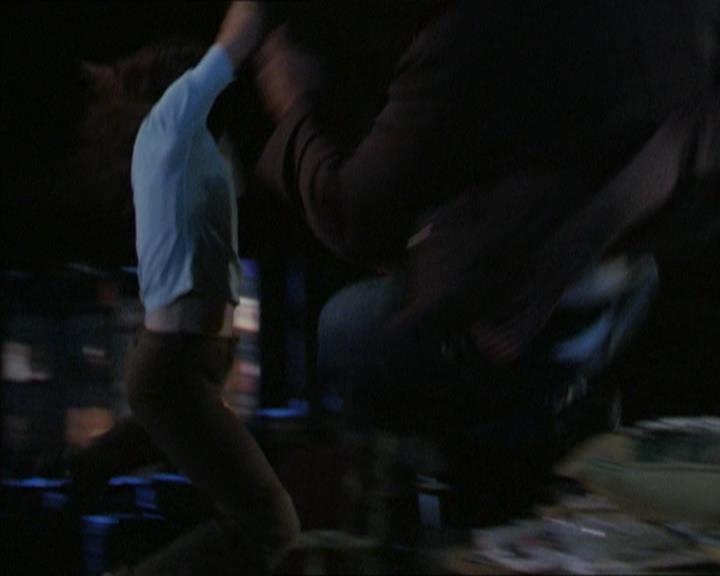 Charmed-Online-dot-320LookWhosBarking1466.jpg Charmed-Online-dot-320LookWhosBarking1466.jpg